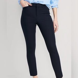 Old Navy Pixie Ankle Pants